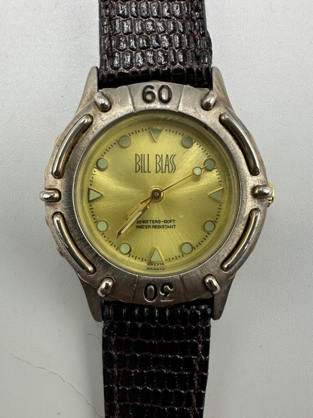 3/$30 Vintage Bill Blass Watch Women Silver Tone Gold Dial Leather Band 7.5"